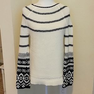 BASS WOMEN'S SWEATER